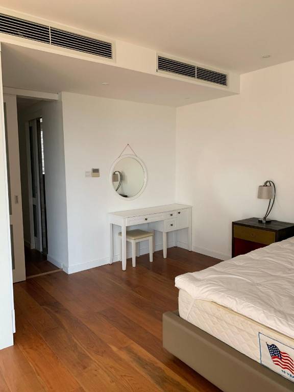 Beautiful apartment with pool | Good for workation | Pets are welcome in Ho Chi Minh City