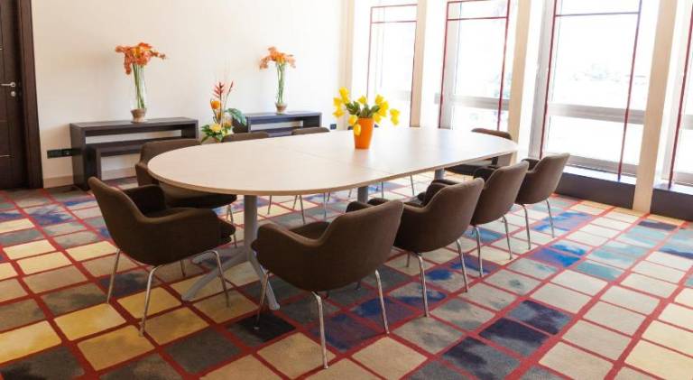 BV President Hotel — photo 4