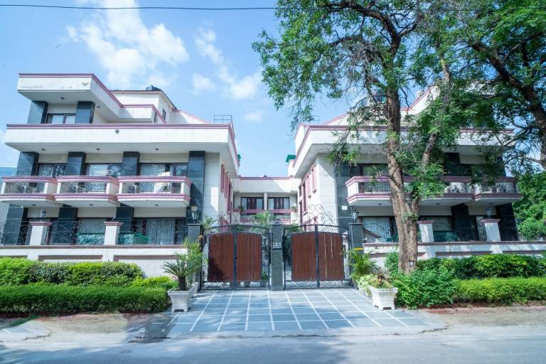 Apartment  Dwarka