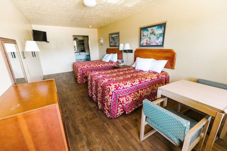 Summer Breeze Motel — photo 2