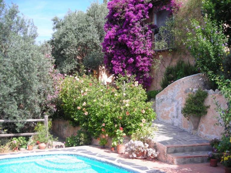House with barbeque, yard & private pool | Mountain view in Granada