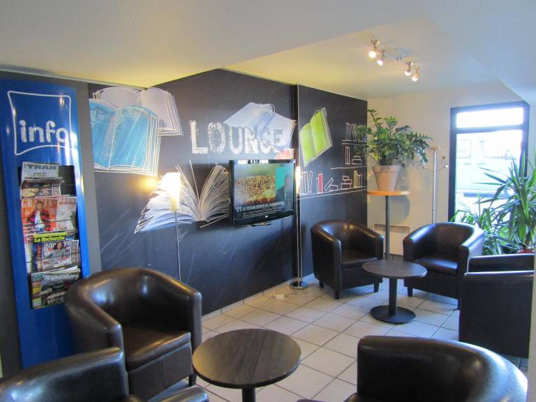 Ibis Budget Chilly Mazarin Les Champarts in Massy