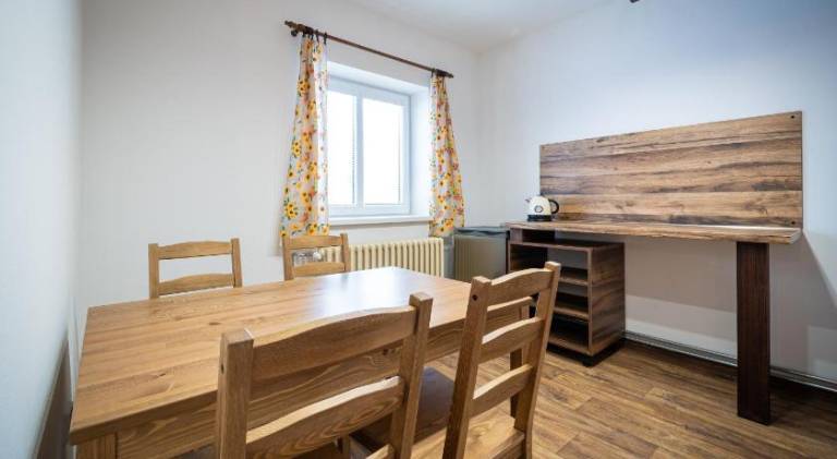 Holiday apartment with barbecue, yard & terrace — photo 4