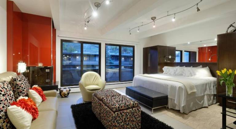 Family-oriented nice serviced apartment with pool, BBQ & garden | Ski nearby | Pet-friendly — photo 2