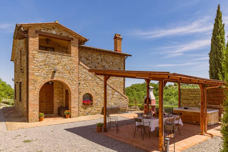 Casa Baiocco 9 - Luxury private villa for 9 people with pool and heated jacuzzi — photo 2