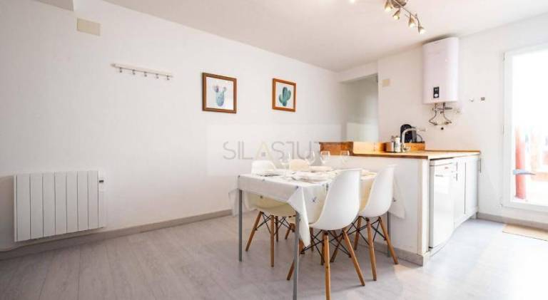 Apartment with 2 rooms for 4 persons — photo 3