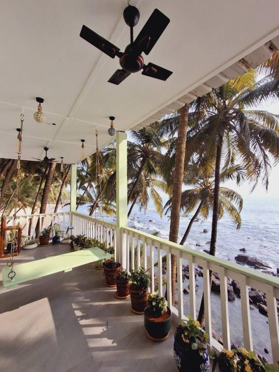 Resort Khalchiwadi