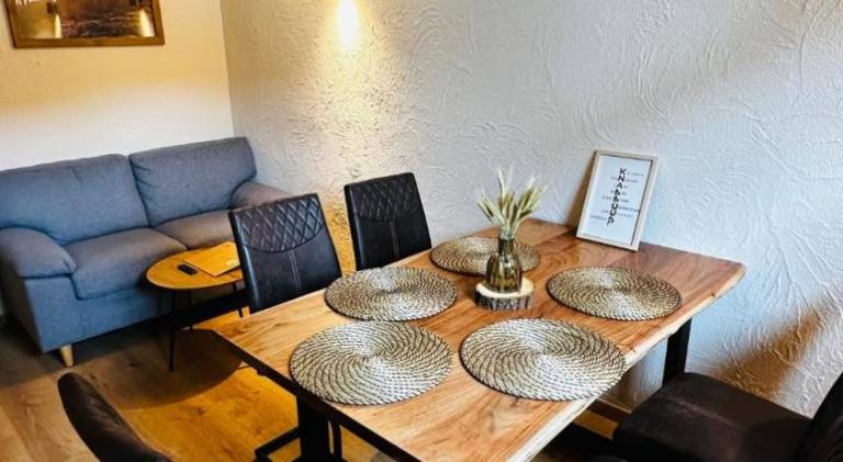 Holiday apartment with terrace, garden & barbecue — photo 5