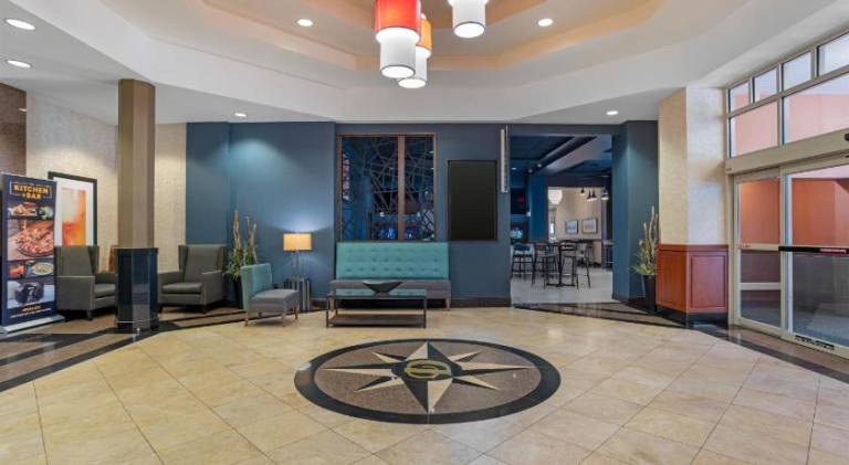 Drury Inn & Suites Baton Rouge — photo 2