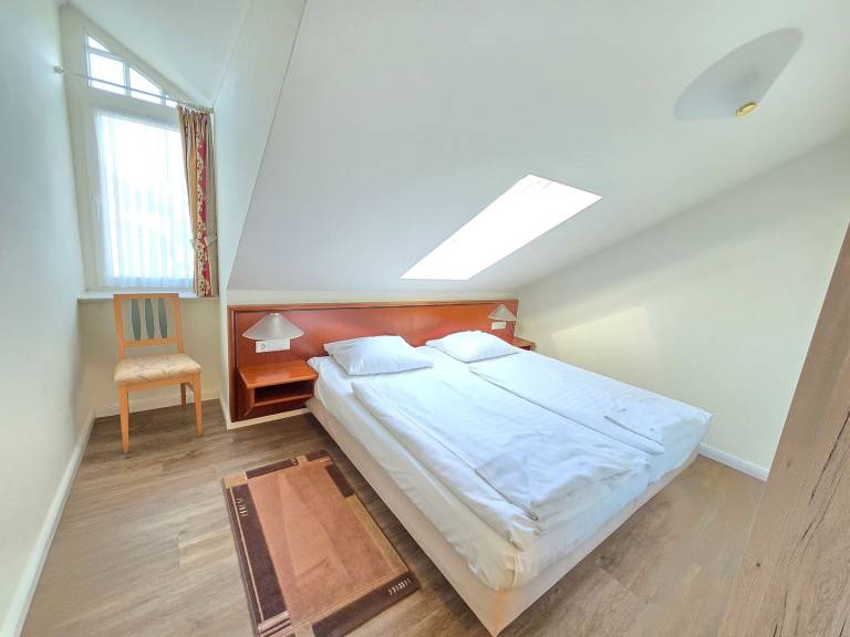 Komfort Ferienwohnung mit 2 Schlafzimmern und Balkon im Dachgeschoss — photo 5