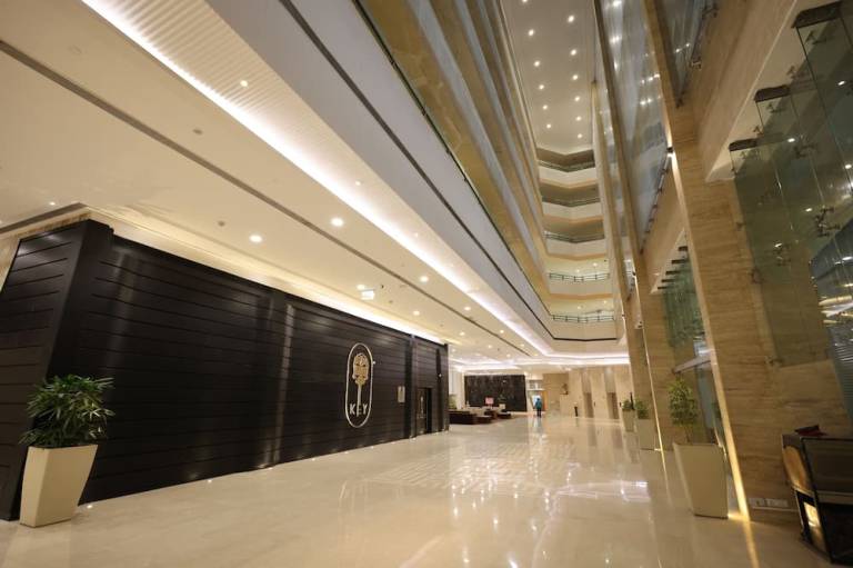 Hotel Samrat
