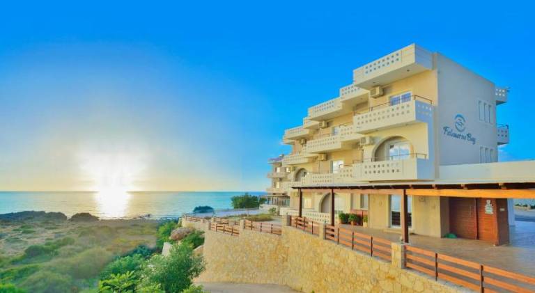 Serviced apartment with terrace & garden | Close to the beach | Pet-friendly — photo 3