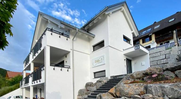 Charming holiday apartment with patio & barbeque | Next to the ski | Pets are welcome — photo 2
