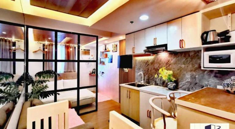 Tagaytay Cozy Staycation in Villa Kluis Pine Suite in Tagaytay