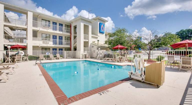 Motel 6 Columbus, OH - West — photo 2