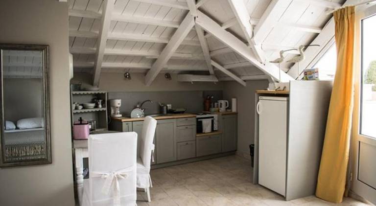 Holiday apartment with patio — photo 5
