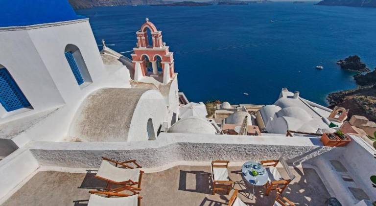 House with terrace | Pets are welcome in Santorini