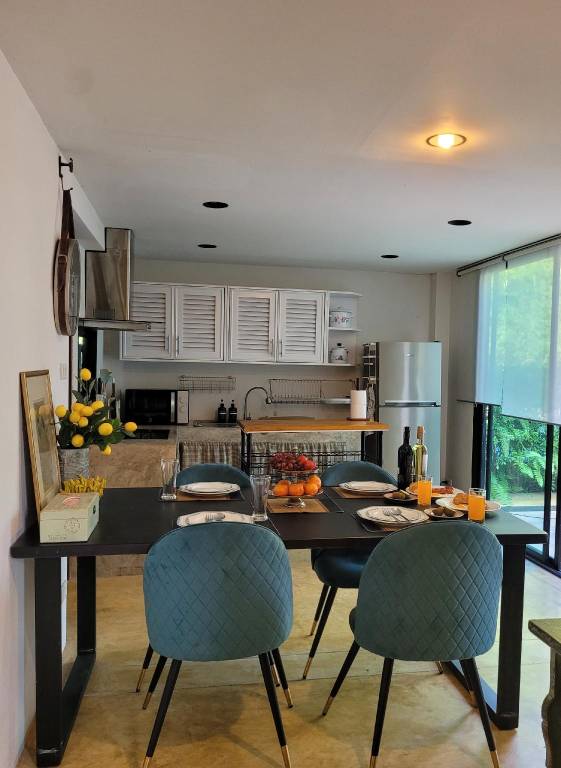 Lovely house with yard & grill | Perfect for remote work | Pets allowed — photo 3