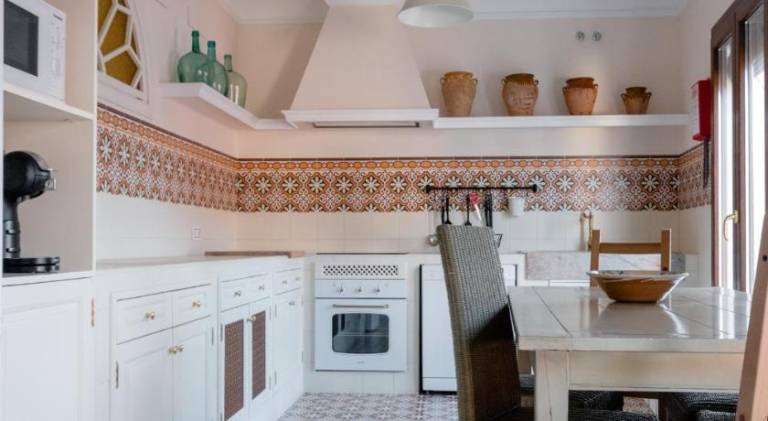 Charming vacation home with pool | Dogs allowed in Badajoz