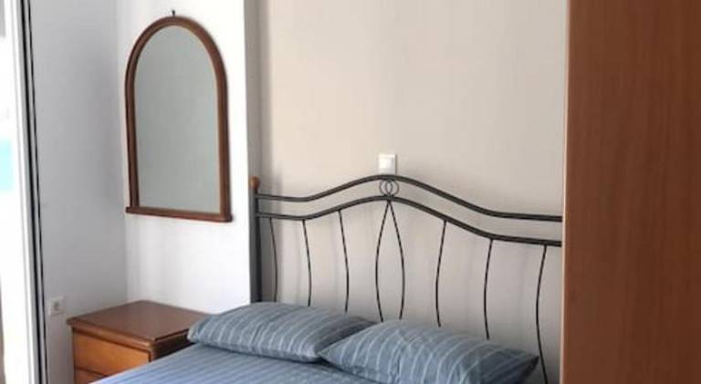 Apartment with 1 room for 4 persons — photo 2