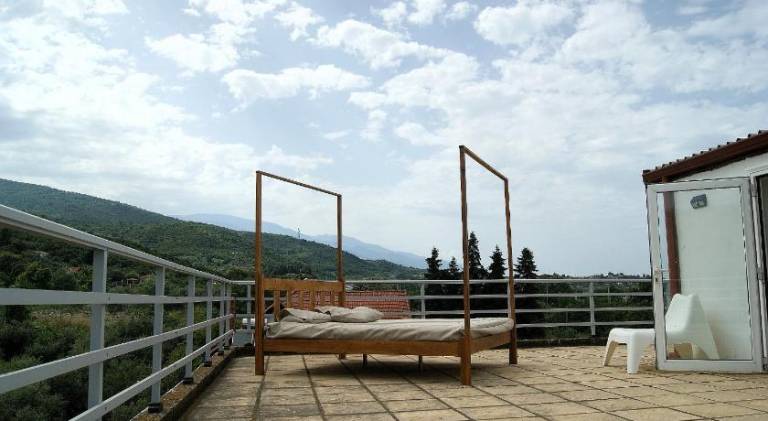 Fully equipped charming house with patio, grill & yard | Suitable for remote work | Pet-friendly — photo 4