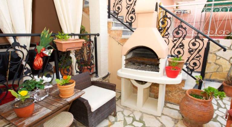 Fully equipped holiday apartment with patio, grill & yard | Pet-friendly — photo 4