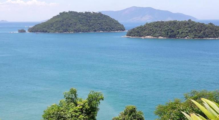 Nice holiday apartment with pool & hot tub | Dogs allowed in Mangaratiba