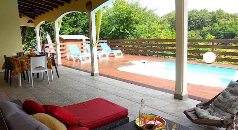 Fully equipped house with private pool, patio & yard | Pet-friendly — photo 2