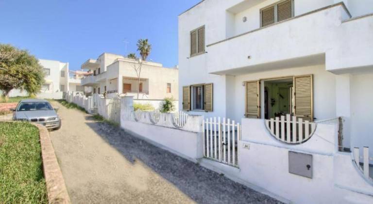 Rental apartment with terrace | Close to the beach | Pets are welcome in Salve