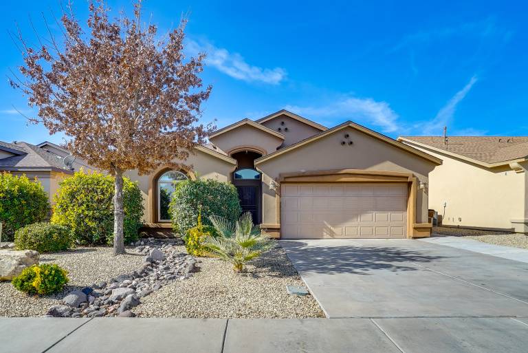 Pet-Friendly Getaway w/ Mtn Views in Las Cruces! in Las Cruces, NM