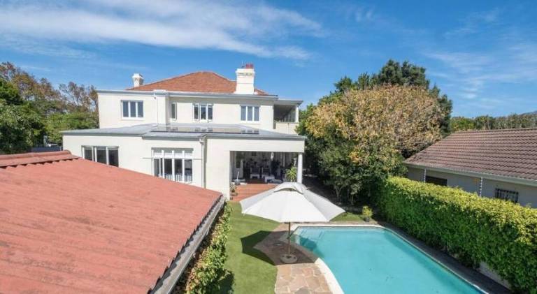 500 m&sup2; Ferienhaus