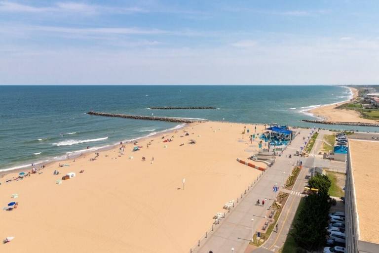 Condo  Northeast Virginia Beach