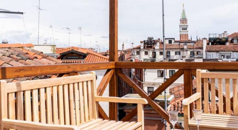 Apartment with terrace | Close to Rialto Bridge | Pets are welcome — photo 5