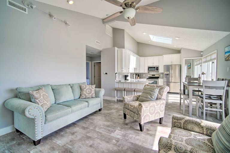 Condo w/ Bay Views  5 Mi to Atlantic City! — photo 2