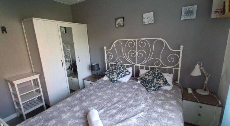Rental apartment with 2 rooms for 5 persons — photo 4