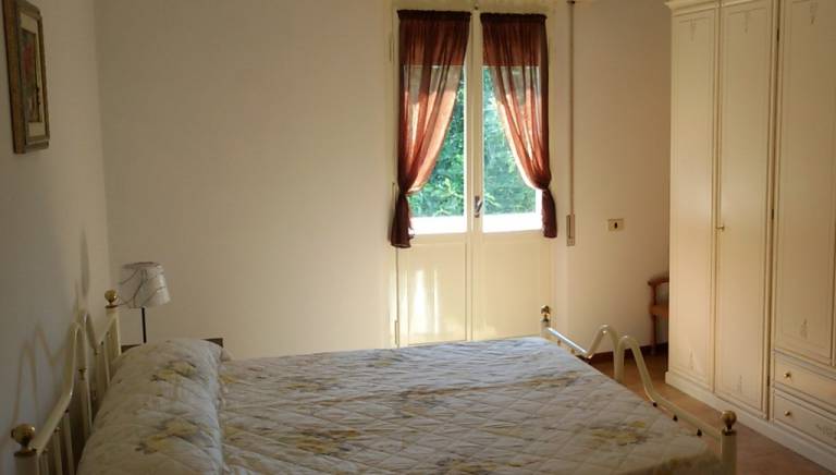 Child-friendly villa with yard | Pets are welcome — photo 3