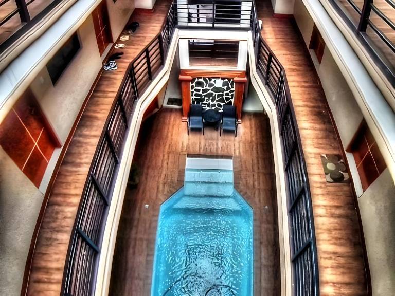 Janus Luxury Suites in Angeles City