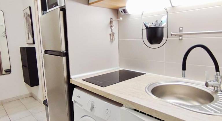 Fully equipped rental apartment with terrace | Suitable for remote work | Pets are welcome — photo 4