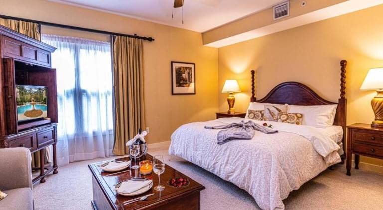 Beautiful vacation home with pool & jacuzzi | Good for workation | Pet-friendly — photo 2