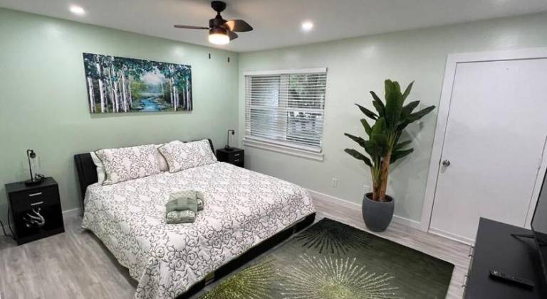 Villa with pool | Pet-friendly in Hilton Head Island, SC