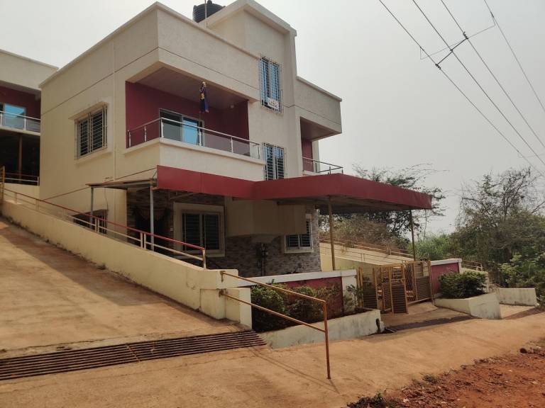 Bungalow with 2 rooms for 6 persons — photo 3