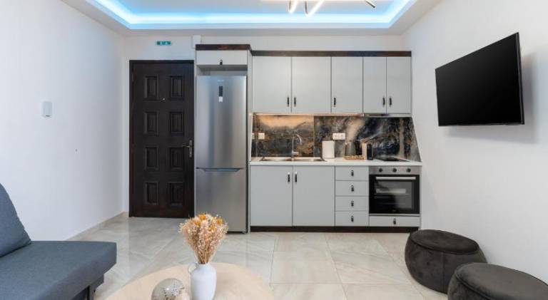 Apartment with 2 rooms for 6 persons — photo 3
