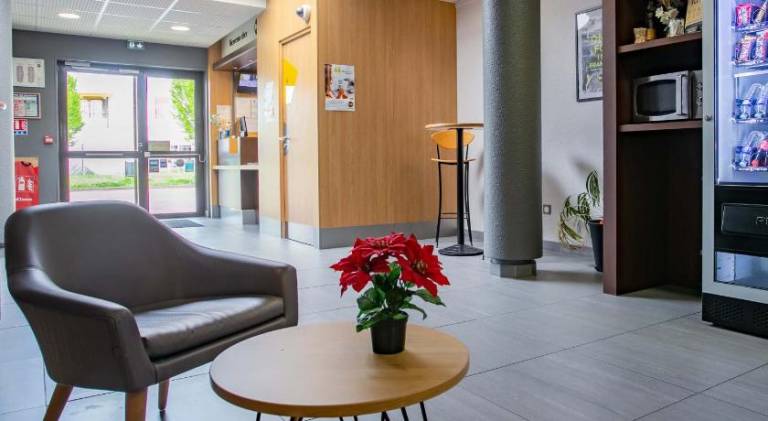 B&B HOTEL Strasbourg Nord Artisans — photo 3