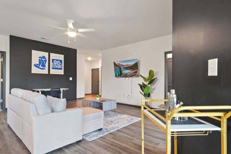 Apartment  Falls River