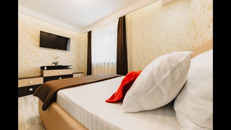 Visit Romania By Brasov BnB 2 Parking, internet in Brasov