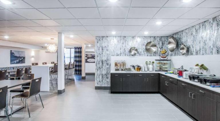 Wingate By Wyndham Louisville Fair and Expo — photo 4