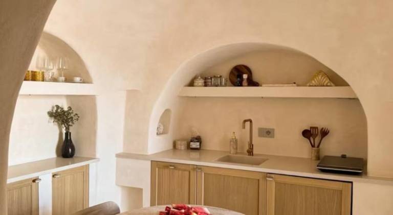 Villa with private pool, yard & patio | Dogs allowed — photo 4