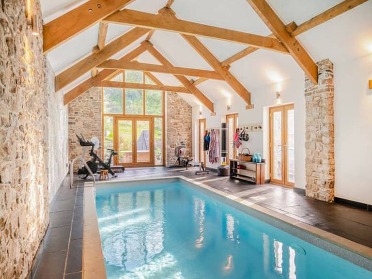 Cottage with pool | River view — photo 2