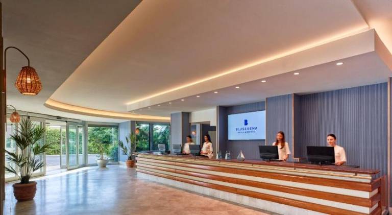 SERENA MAJESTIC HOTEL & RESIDENCE — photo 2