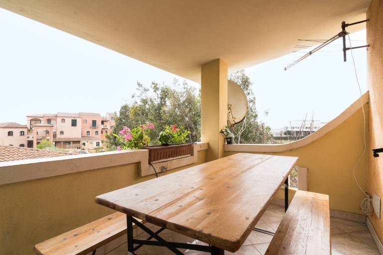 Apartment 'Casa Nel Centro Di Budoni' with Balcony and Air Conditioning — photo 2